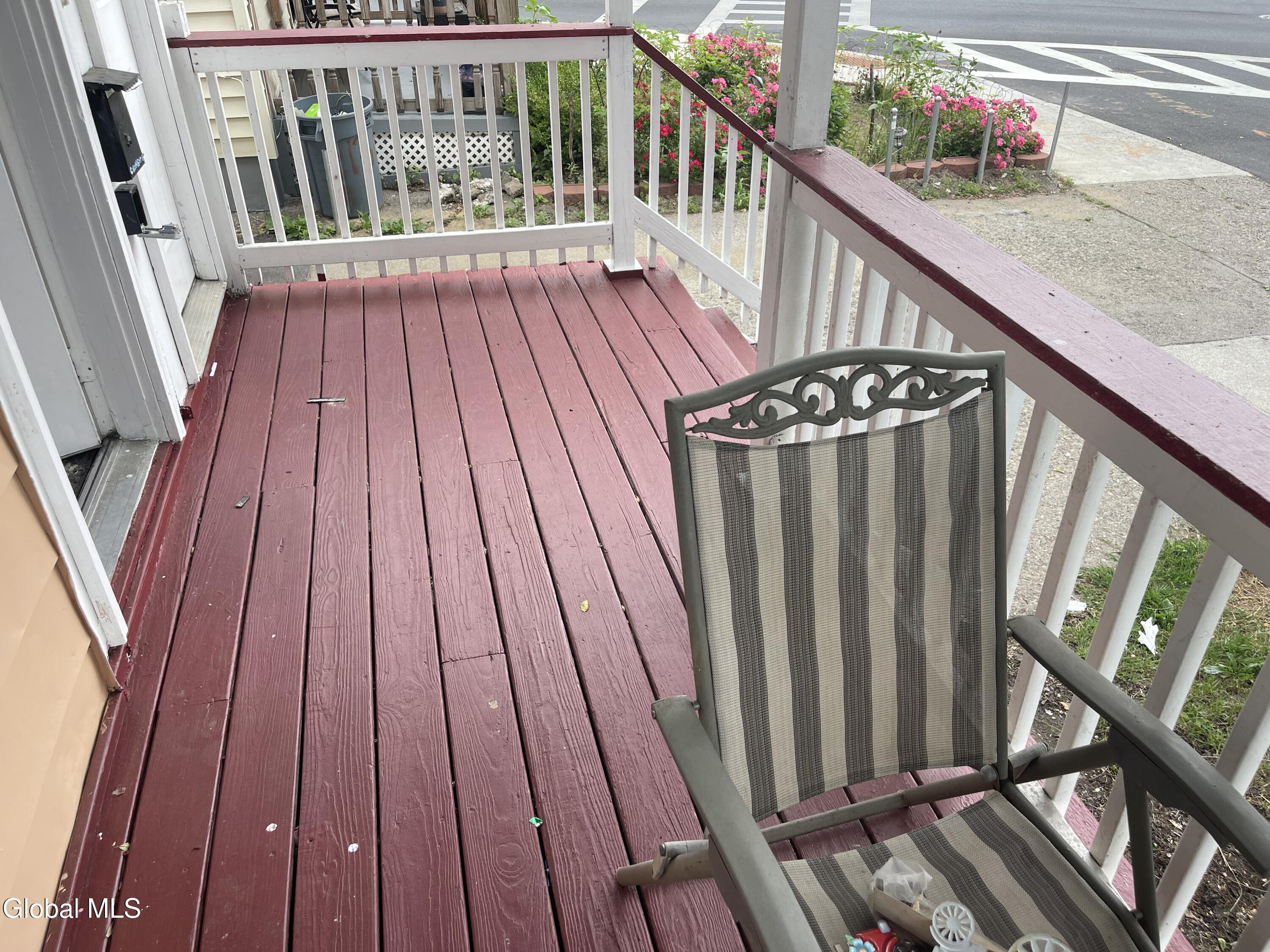1306 Santa Fe Street Schenectady, NY 12303 - Photo 11 of 11 IMG_1264