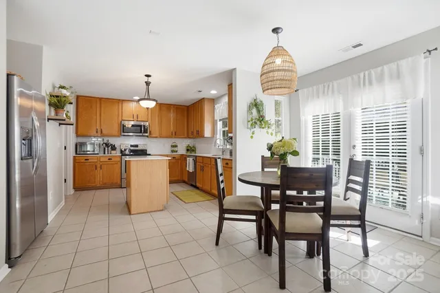 $445,000 | 7200 Cascading Pines Drive, Tega Cay, SC 29708