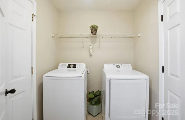 $445,000 | 7200 Cascading Pines Drive, Tega Cay, SC 29708