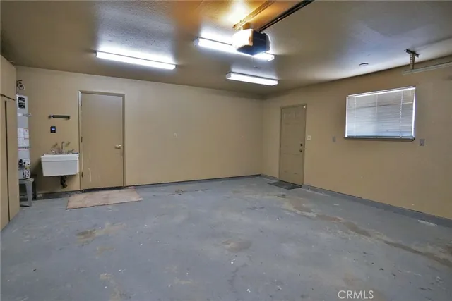 $417,500 | 2475 Santa Lucia Court, Hanford, CA 93230