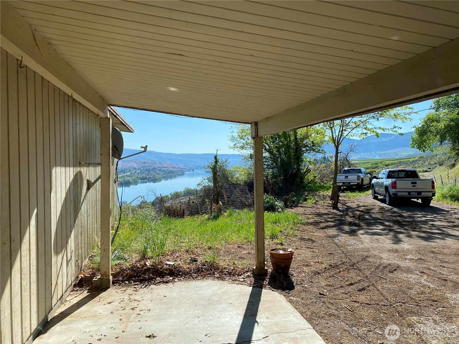 2423 Hedges Road Wenatchee, WA 98801 - Photo 19 of 21
