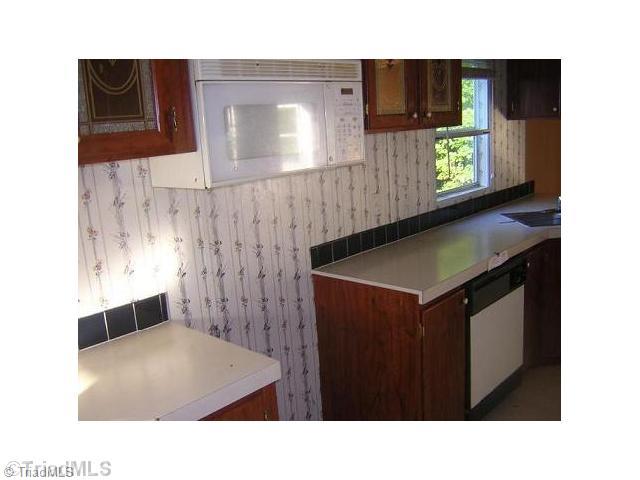 1886 Buffalo Road Sandy Ridge, NC 27046 - Photo 5 of 5 Kitchen.