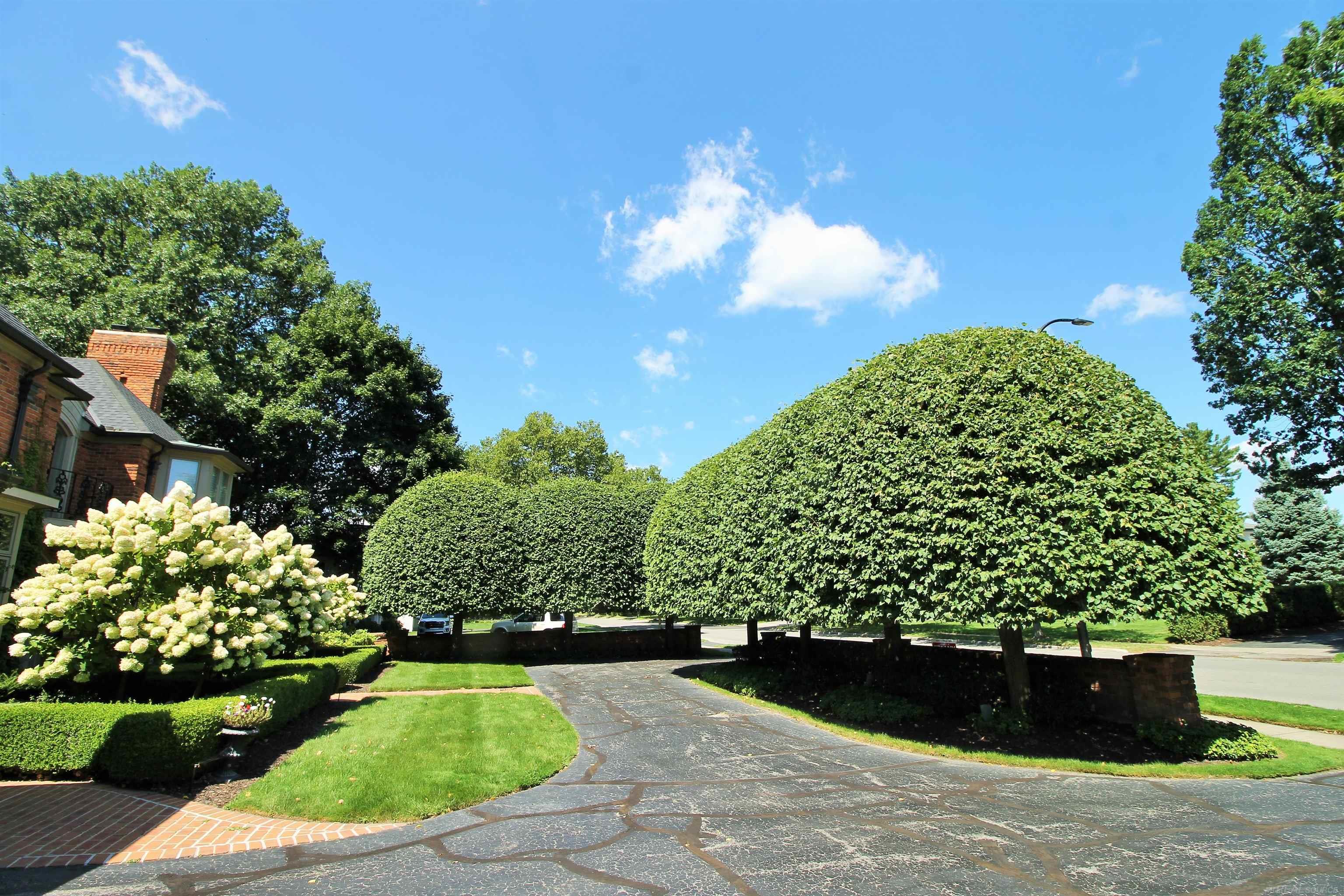 1 Provencal Road Grosse Pointe Farms, MI 48236 - Photo 84 of 87