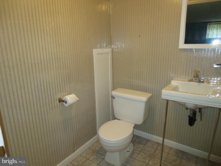 773 Geigertown Road Birdsboro, PA 19508 - Photo 20 of 25 Half Bath