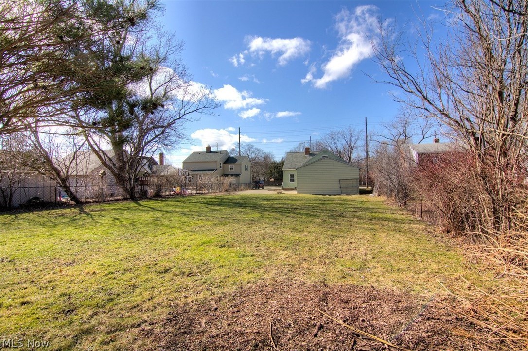 1619 Richmond Road Cleveland, OH 44124 - Photo 20 of 21 View from the back of the yard.