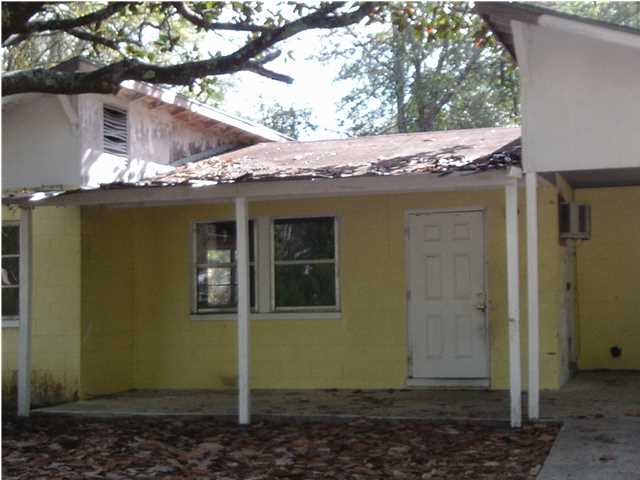 814 Northwest 2nd Street, Unit NW Carrabelle, FL 32322 - Photo 1 of 1