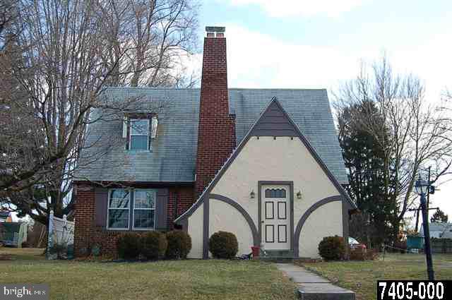 468 Edgehill Road York, PA 17403 - Photo 1 of 1