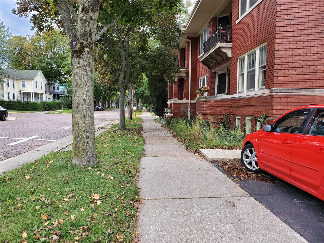 520 State Street, Unit : D St. Joseph, MI 49085 - Photo 2 of 5