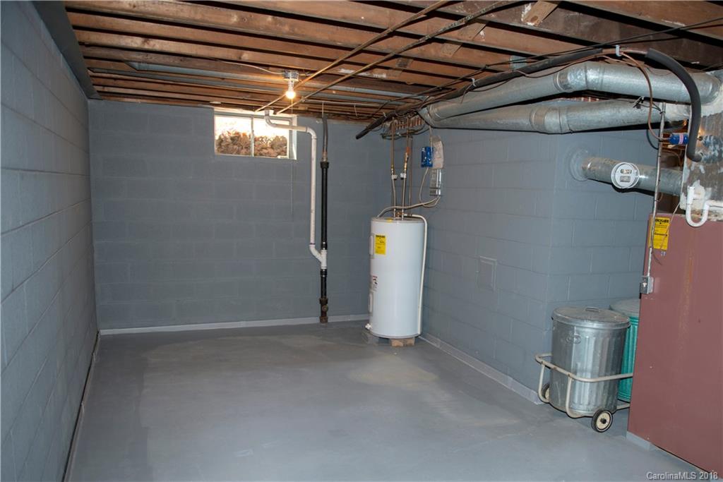 383 Bee Tree Road Swannanoa, NC 28778 - Photo 14 of 17 Gallery Image 14