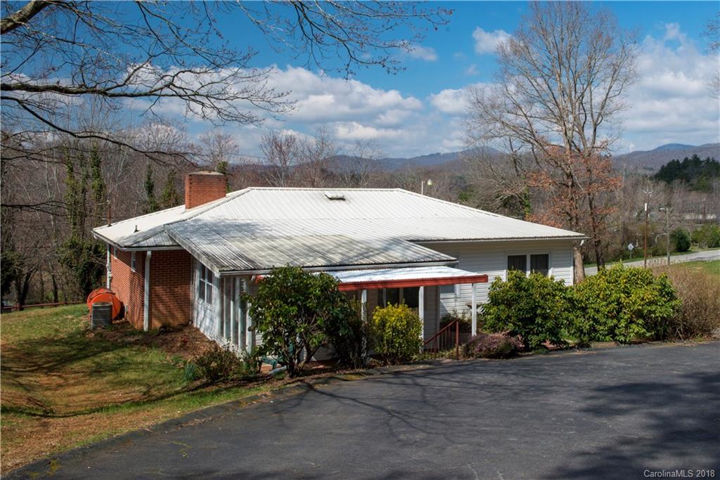 383 Bee Tree Road Swannanoa, NC 28778 - Photo 4 of 17 Gallery Image 4