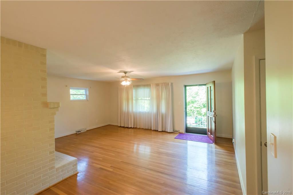 383 Bee Tree Road Swannanoa, NC 28778 - Photo 5 of 17 Gallery Image 5