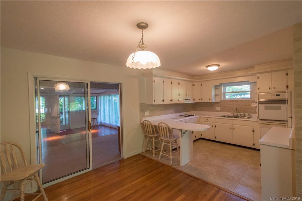 383 Bee Tree Road Swannanoa, NC 28778 - Photo 7 of 17 Gallery Image 7