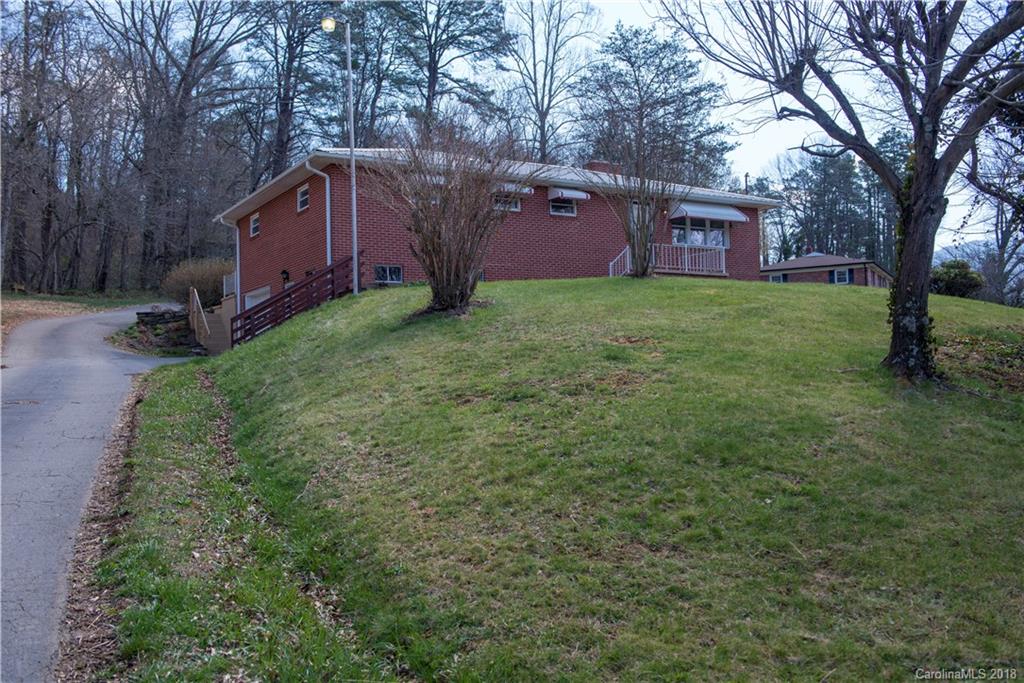 383 Bee Tree Road Swannanoa, NC 28778 - Photo 9 of 17 Gallery Image 9