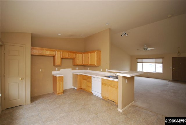 2163 Snow Drift Road Fernley, NV 89408 - Photo 4 of 9 Photo 4
