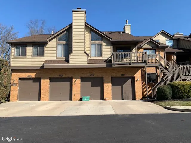 $2,350 | 805 Augusta Circle, Mount Laurel, NJ 08054