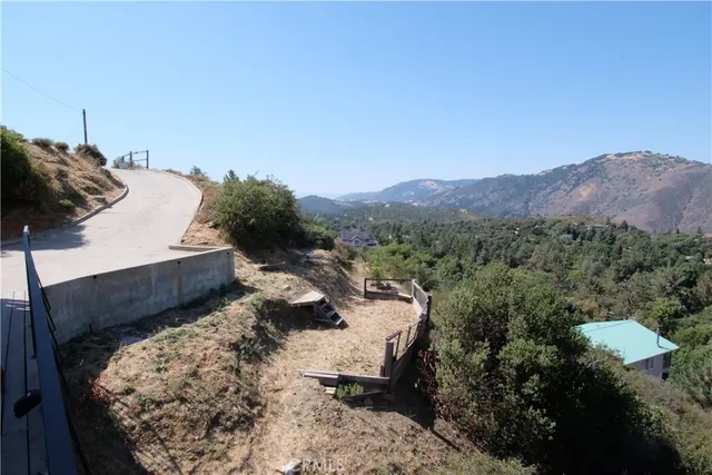 $489,000 | 3305 Oakwood Drive, Julian, CA 92036