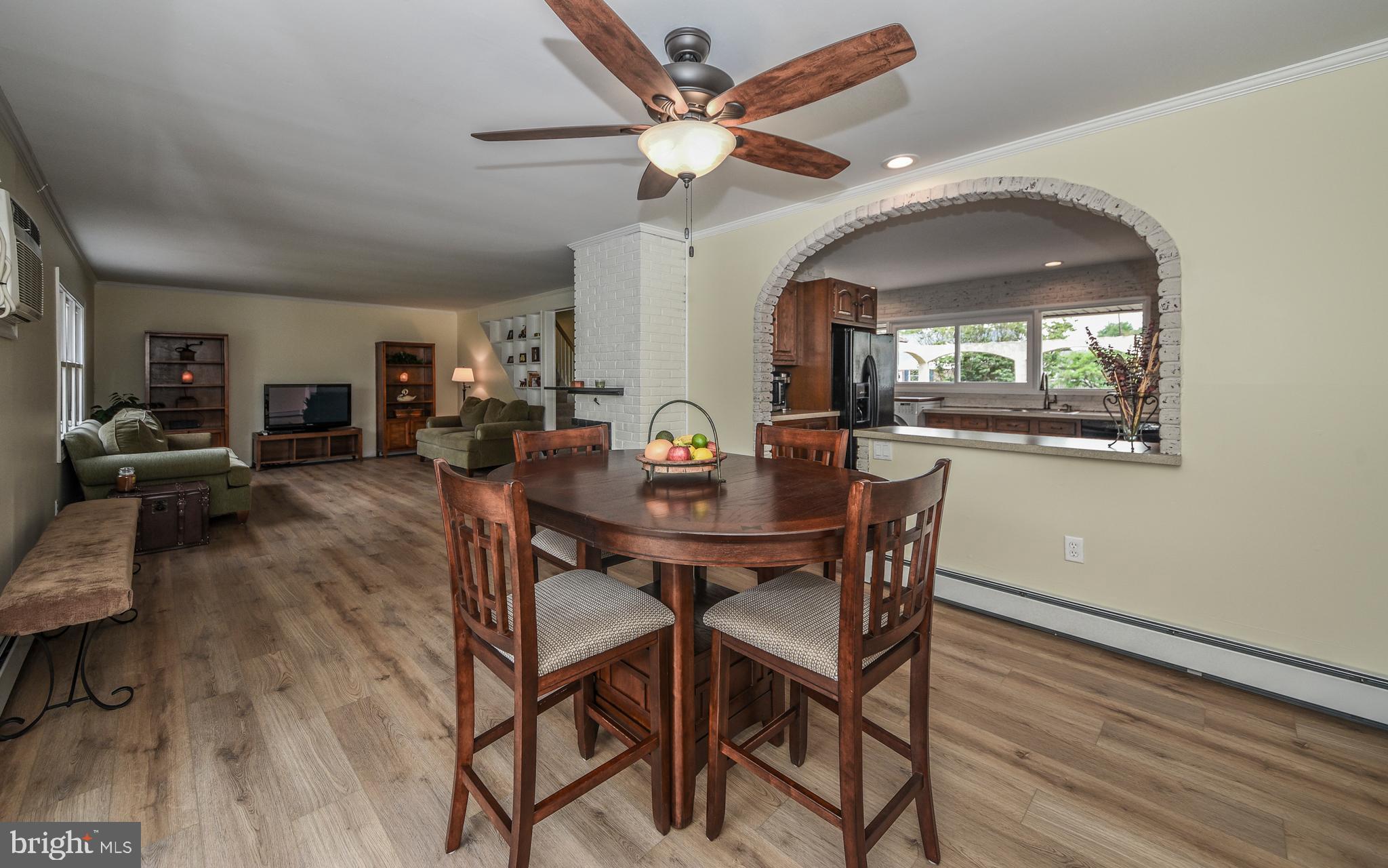 31 Silverbell Road Levittown, PA 19056 - Photo 16 of 44 Gallery Image 16