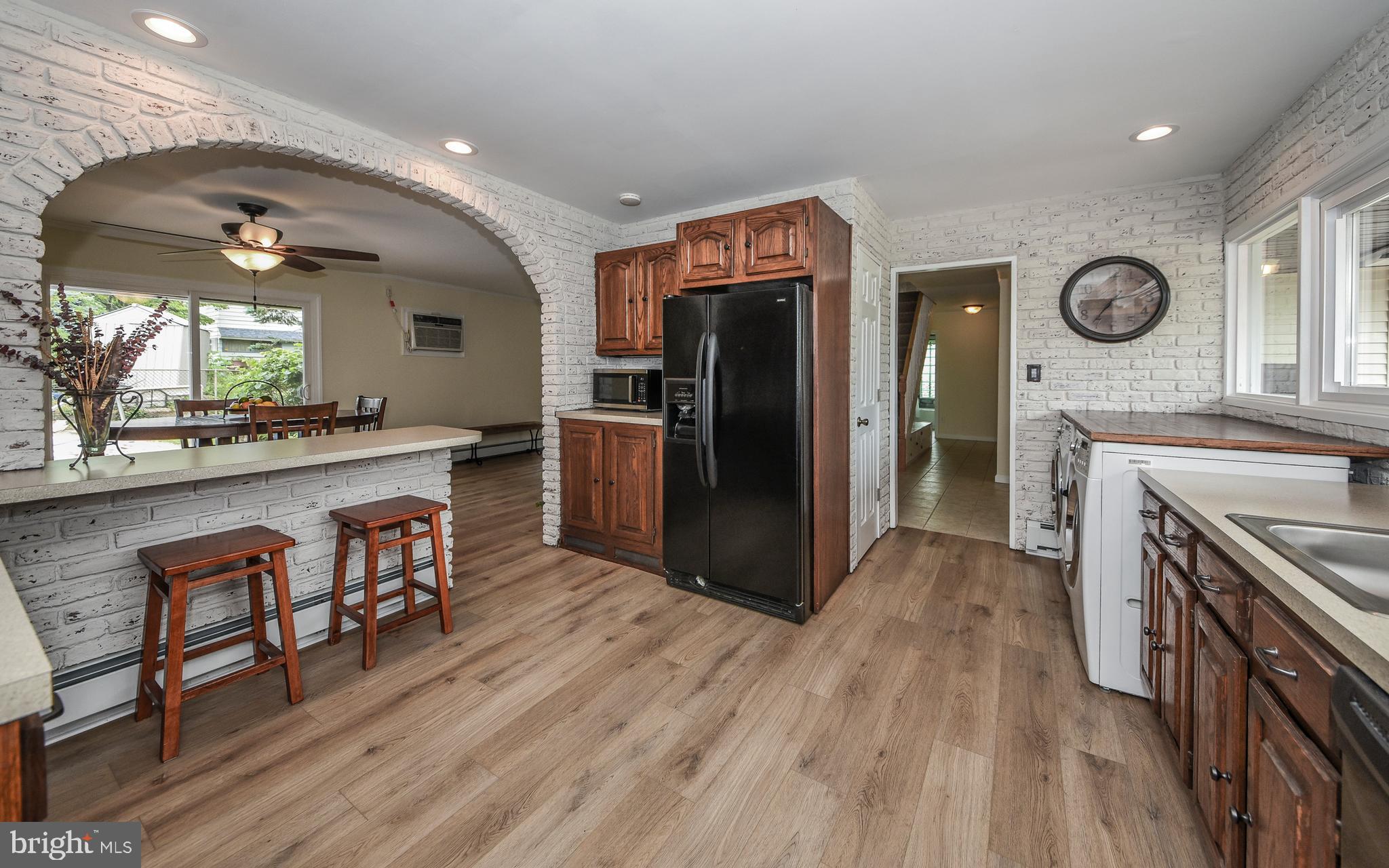 31 Silverbell Road Levittown, PA 19056 - Photo 19 of 44 Gallery Image 19