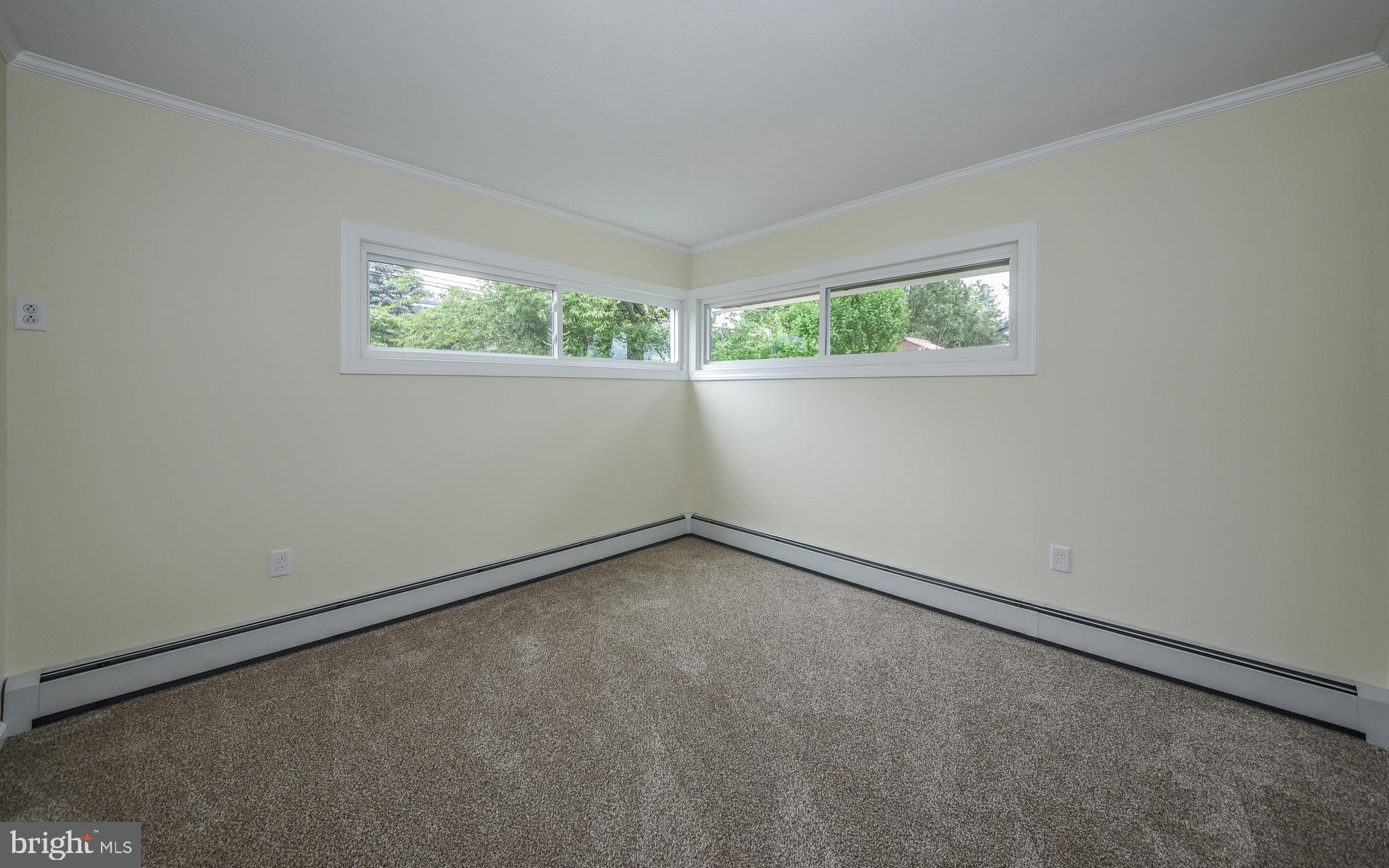 31 Silverbell Road Levittown, PA 19056 - Photo 25 of 44 Gallery Image 25
