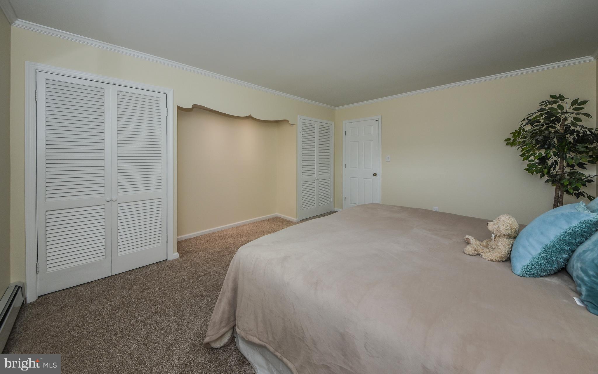 31 Silverbell Road Levittown, PA 19056 - Photo 28 of 44 Gallery Image 28