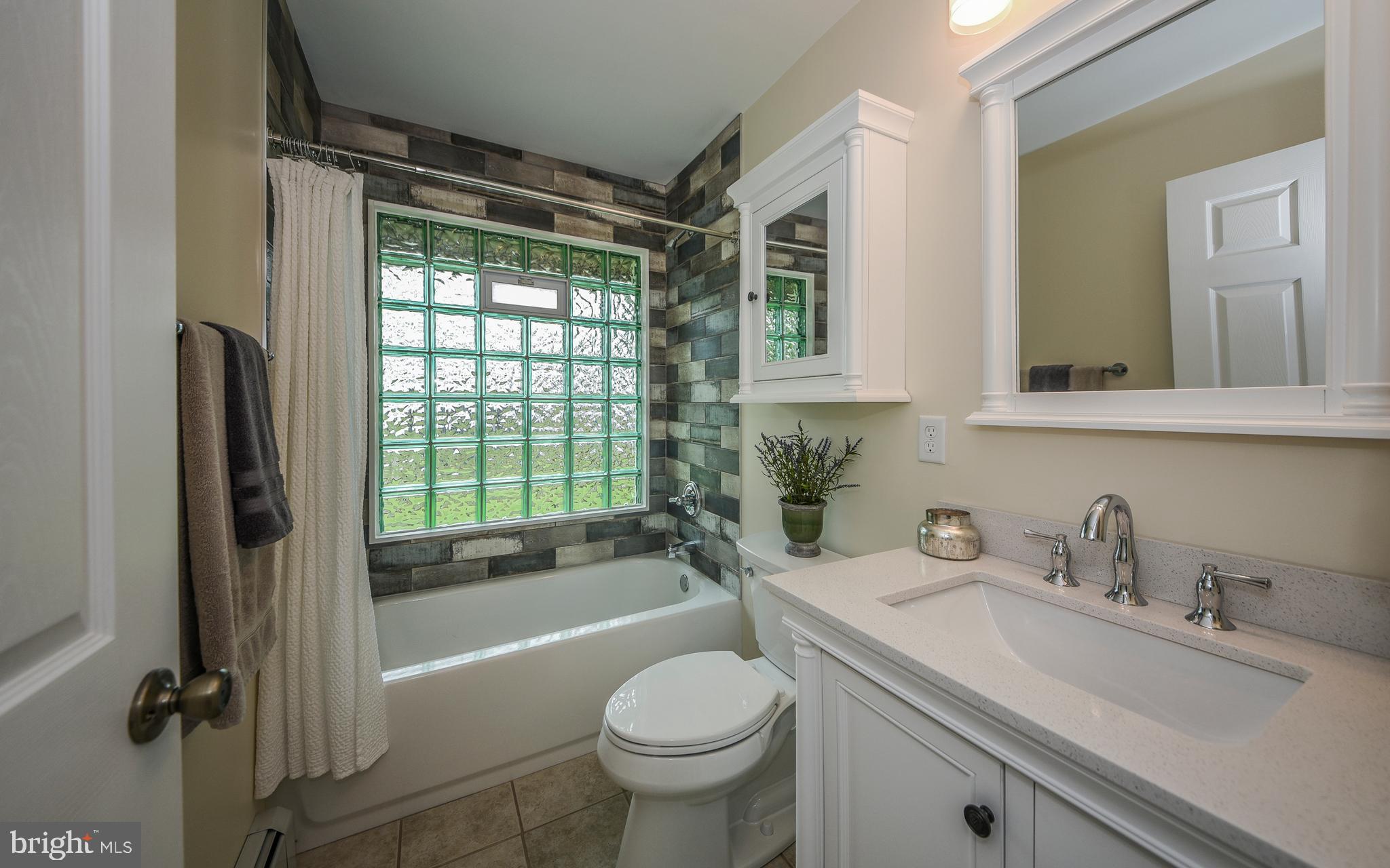 31 Silverbell Road Levittown, PA 19056 - Photo 29 of 44 Gallery Image 29