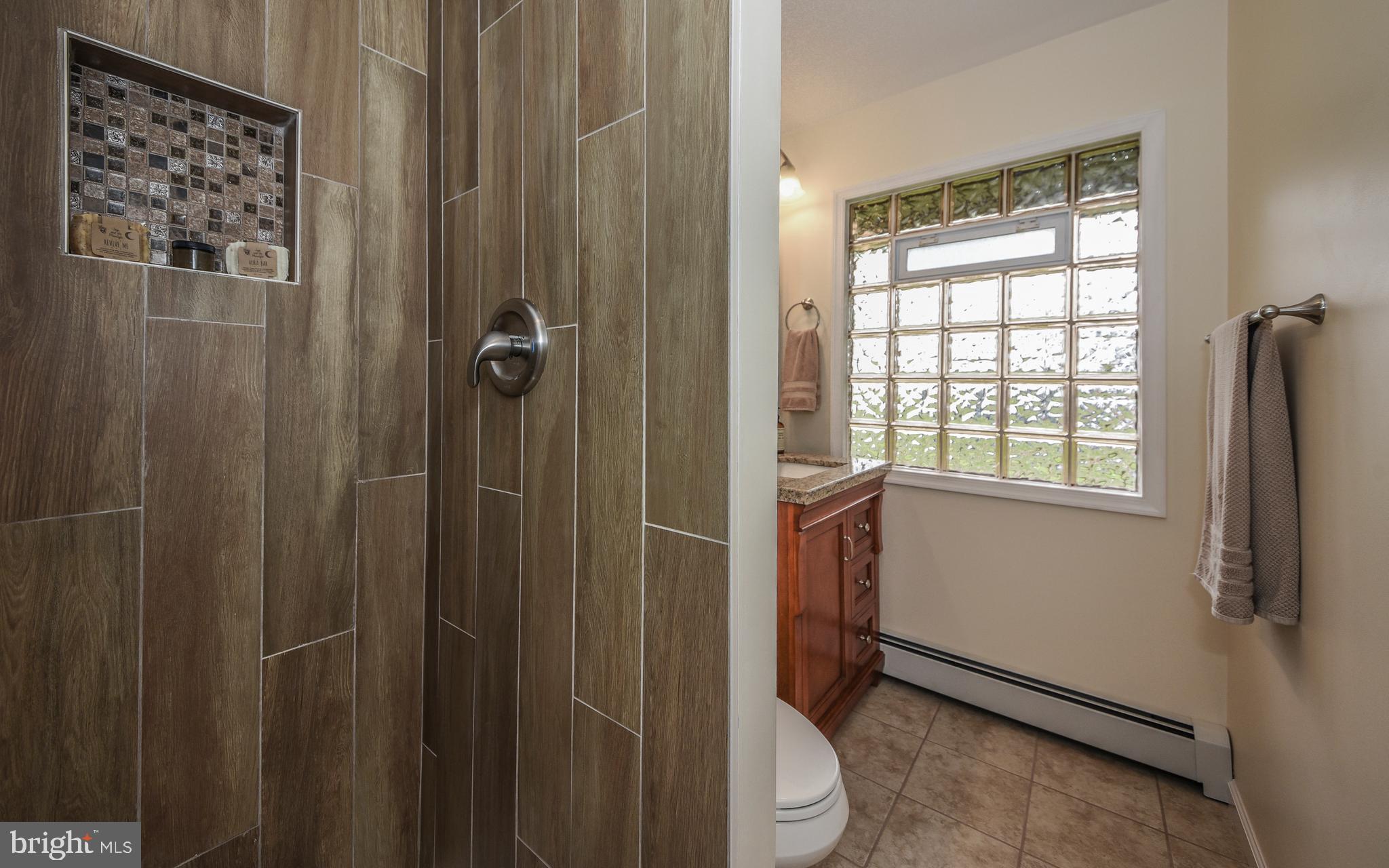 31 Silverbell Road Levittown, PA 19056 - Photo 30 of 44 Gallery Image 30