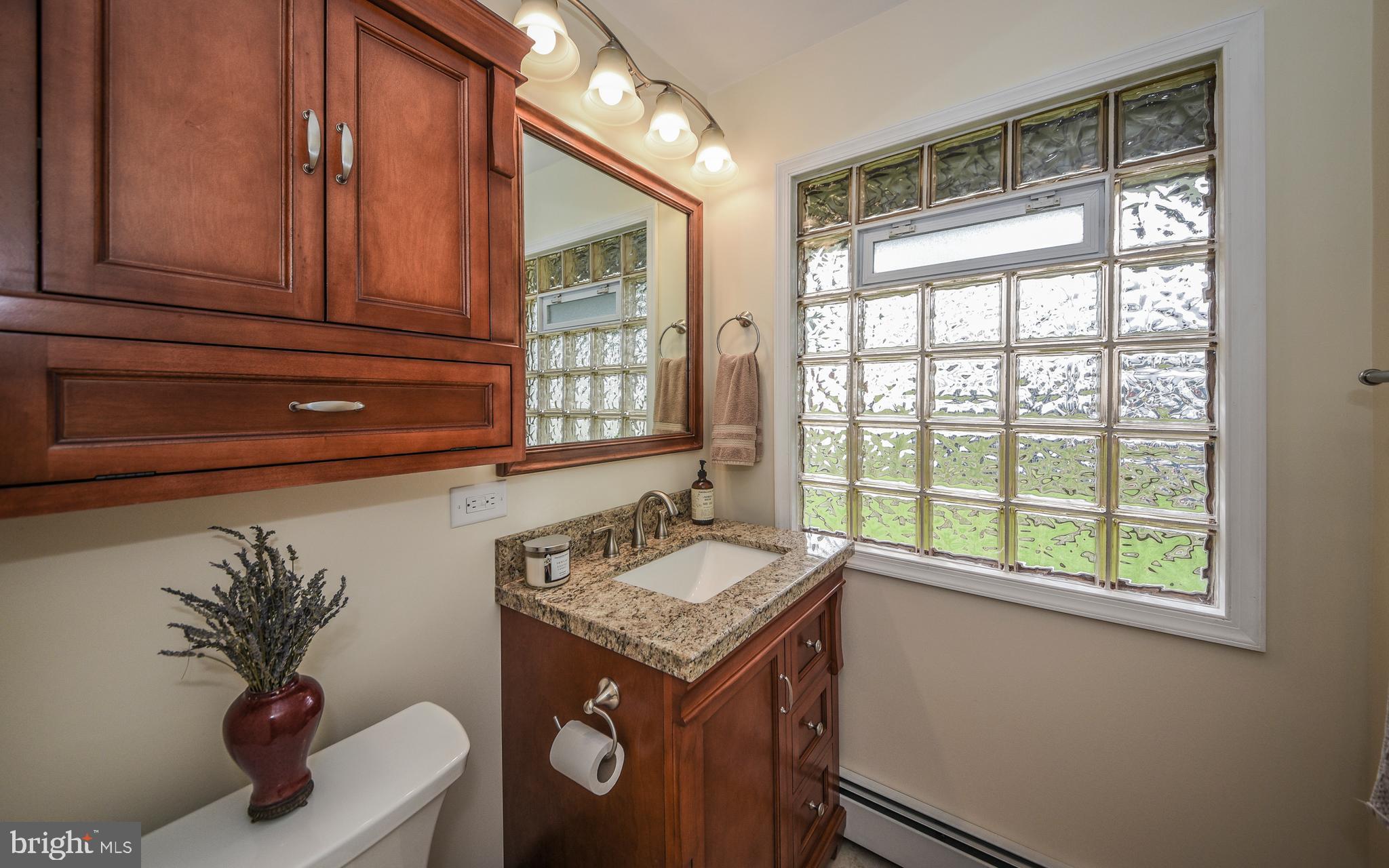 31 Silverbell Road Levittown, PA 19056 - Photo 31 of 44 Gallery Image 31