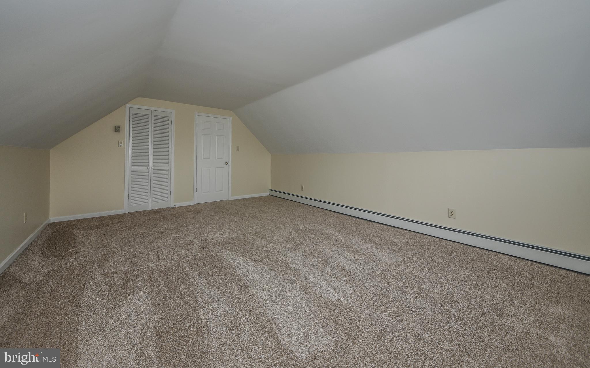 31 Silverbell Road Levittown, PA 19056 - Photo 36 of 44 Gallery Image 36