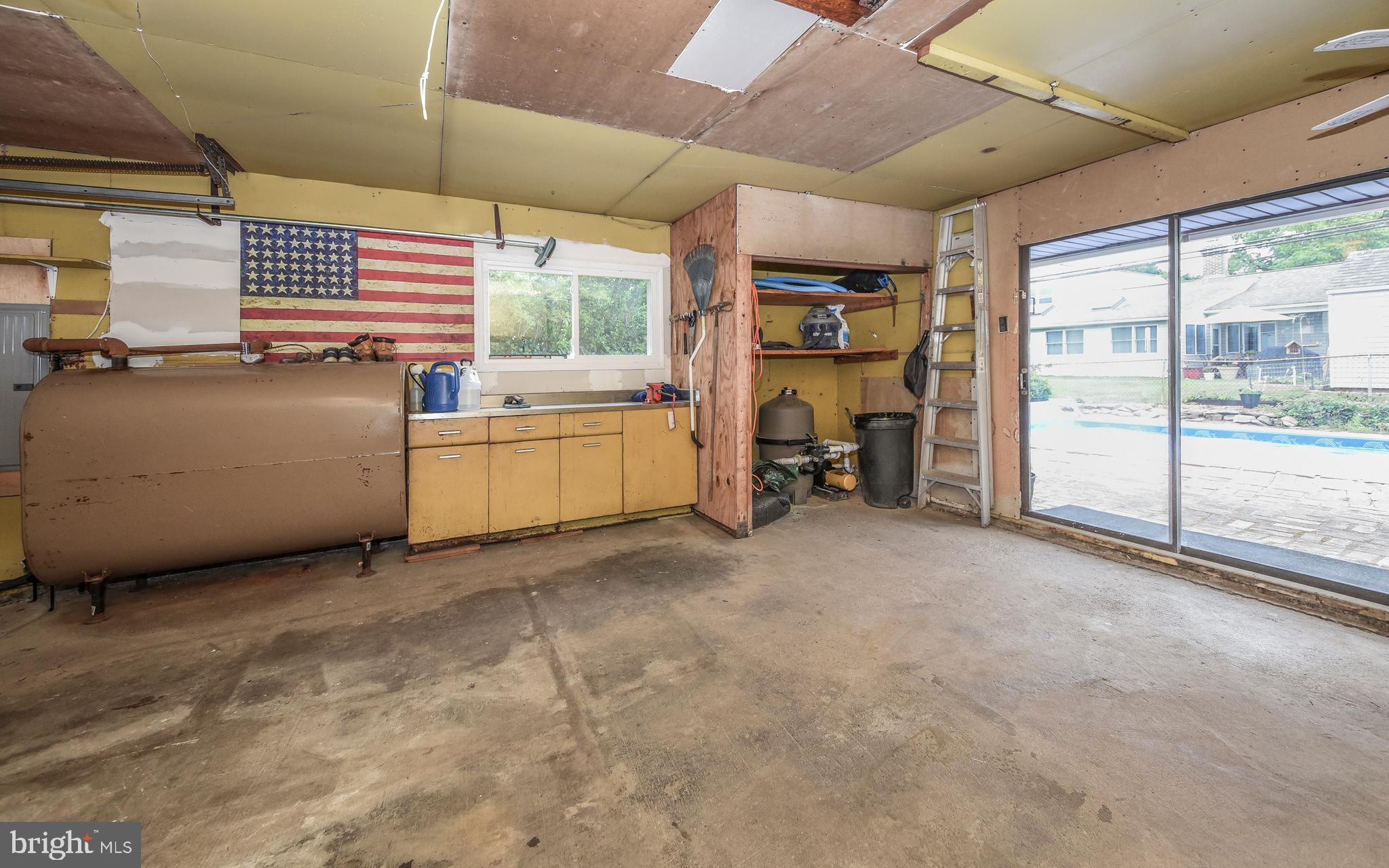 31 Silverbell Road Levittown, PA 19056 - Photo 37 of 44 Gallery Image 37