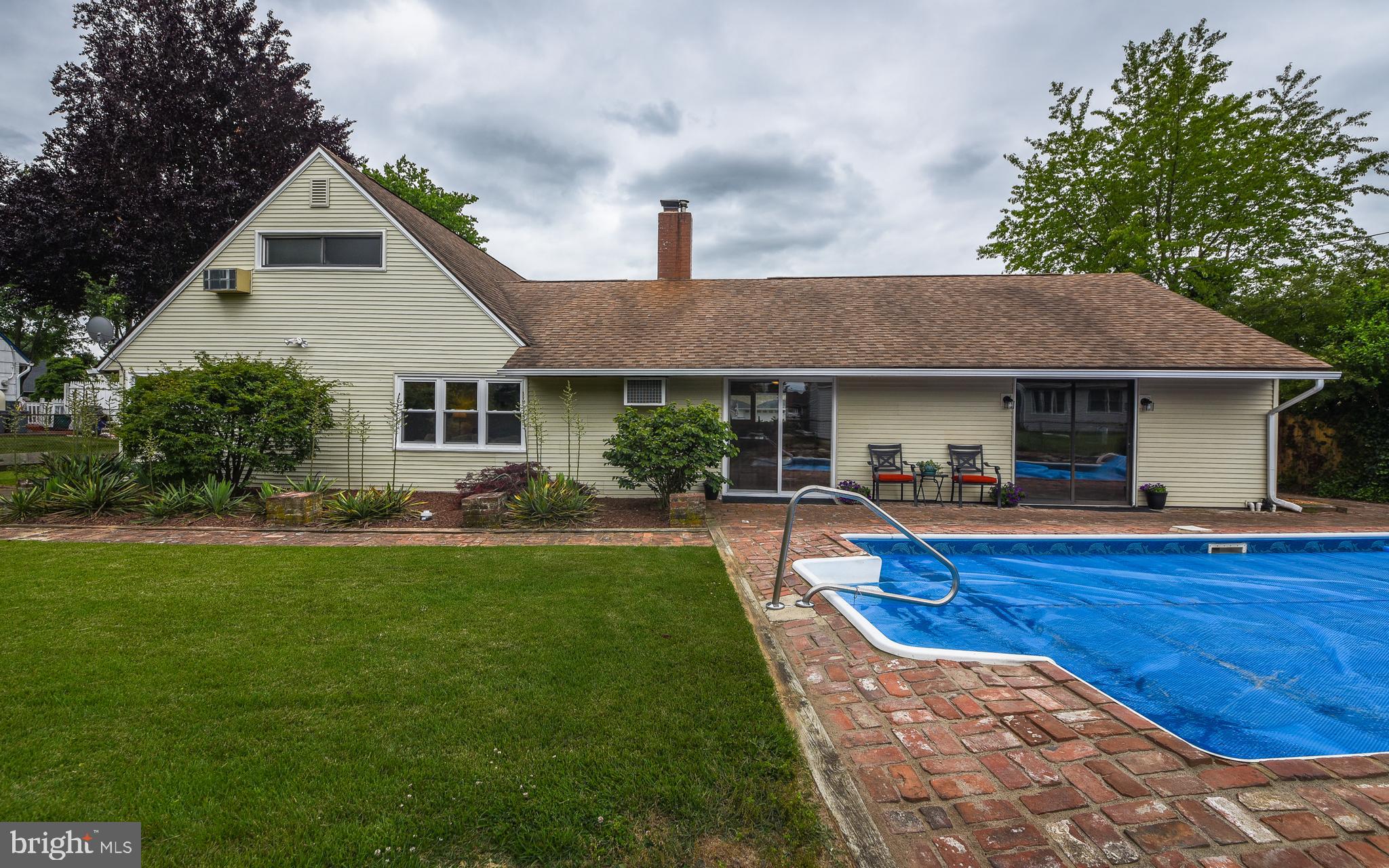 31 Silverbell Road Levittown, PA 19056 - Photo 38 of 44 Gallery Image 38
