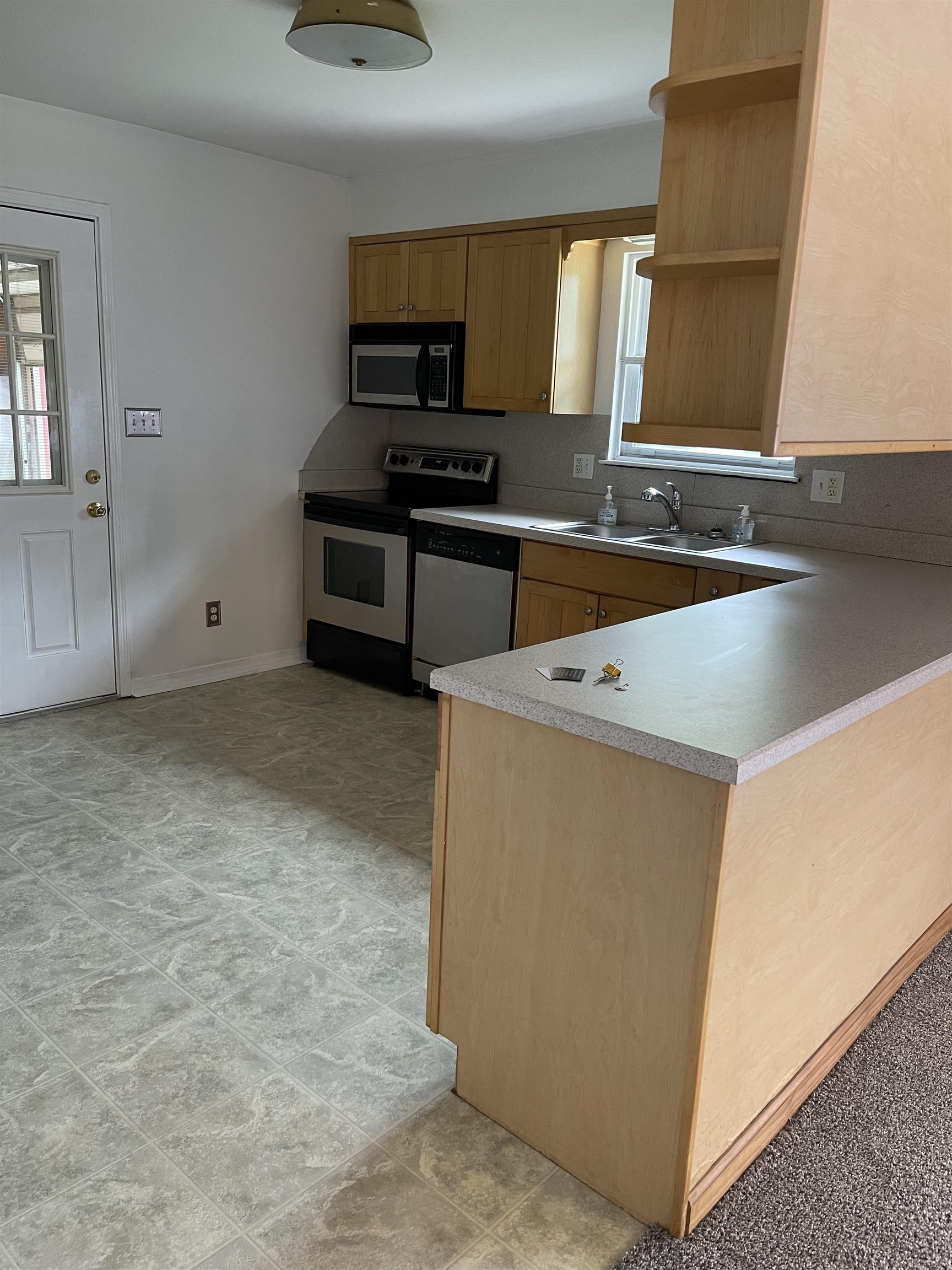 19195 Baldwin County Road 10 Foley, AL 36535 - Photo 16 of 24 Kitchen