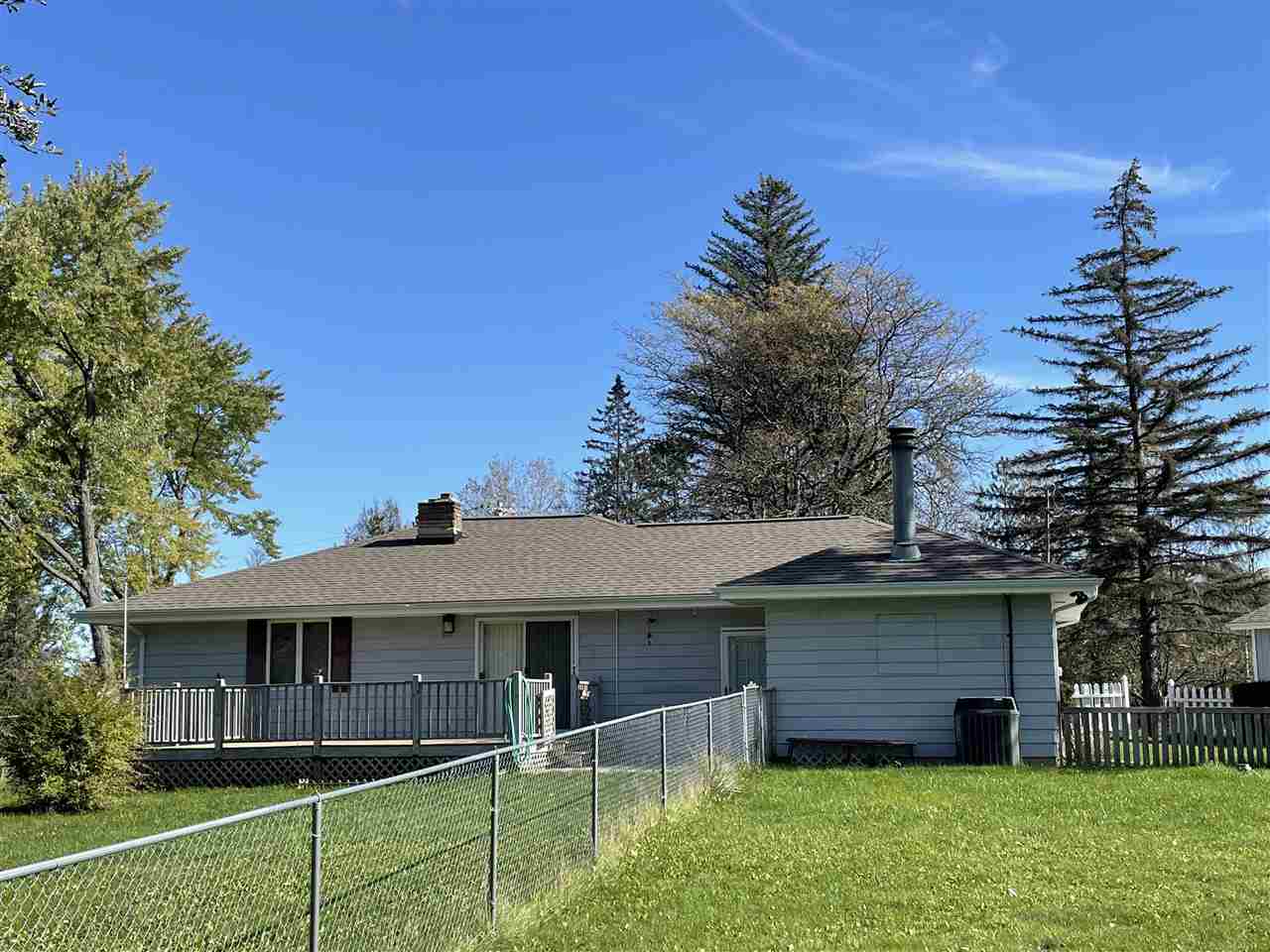 985 Pettit Road Lupton, MI 48635 - Photo 8 of 23 1894264-7.JPG
