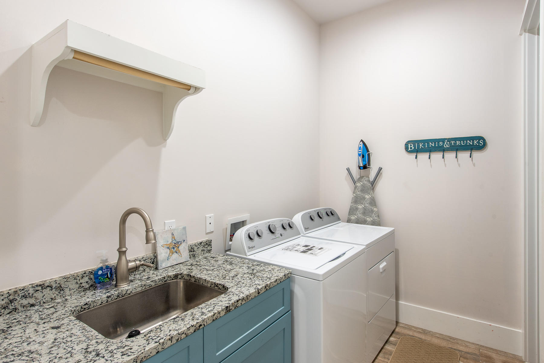 77 East Grove Avenue Santa Rosa Beach, FL 32459 - Photo 55 of 66 Full Size Laundry