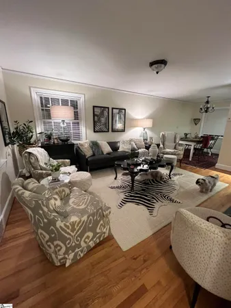 $3,250 | 10 Buist Avenue, Greenville, SC 29609