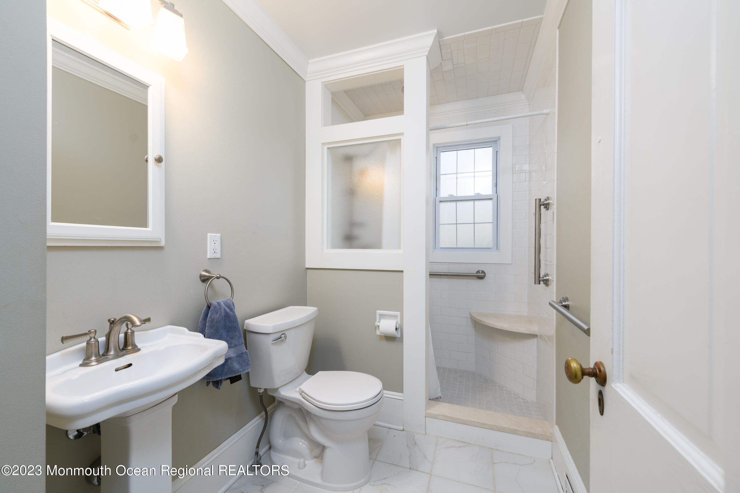 31 Hope Road Tinton Falls, NJ 07724 - Photo 16 of 38 Bathroom