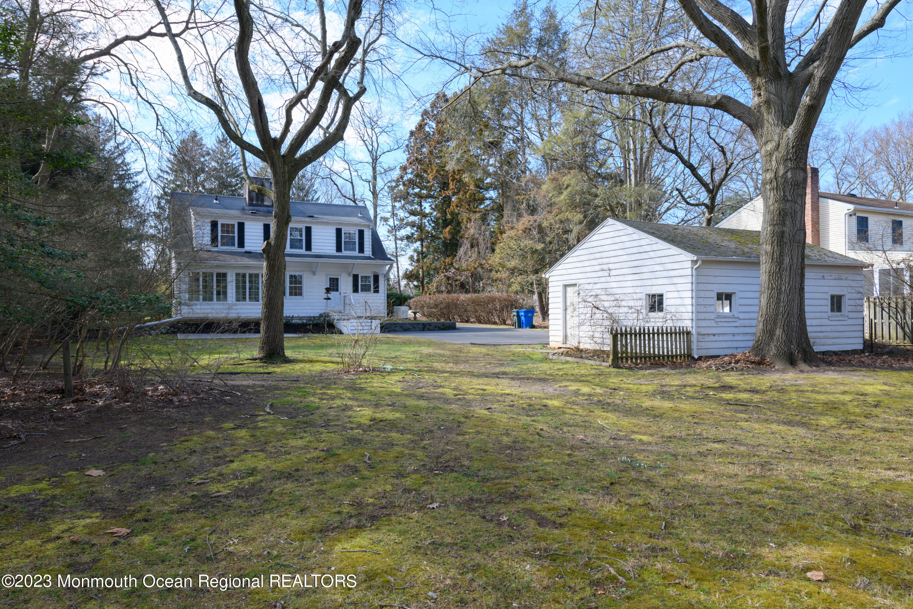 31 Hope Road Tinton Falls, NJ 07724 - Photo 27 of 38 Backyard