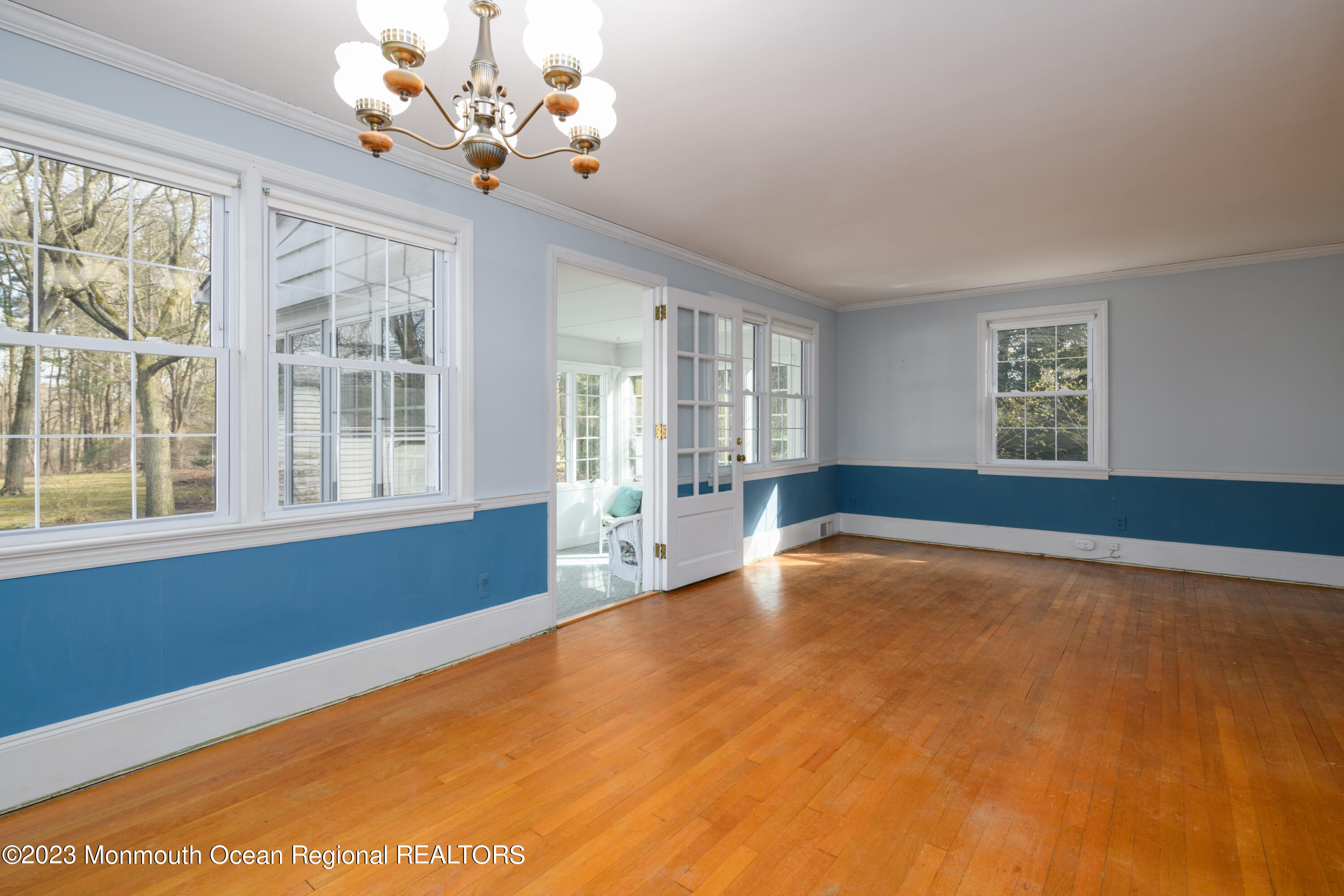 31 Hope Road Tinton Falls, NJ 07724 - Photo 10 of 38 Dining Room