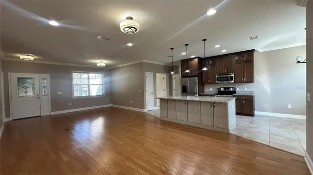 $2,500 | 16617 Northwest 194th Street, High Springs, FL 32643