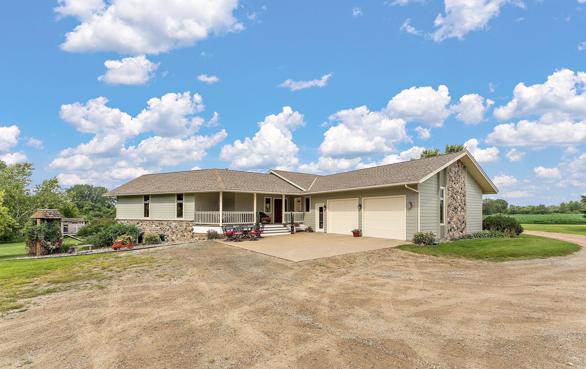 2312 Becker Trail Faribault, MN 55021 - Photo 45 of 59