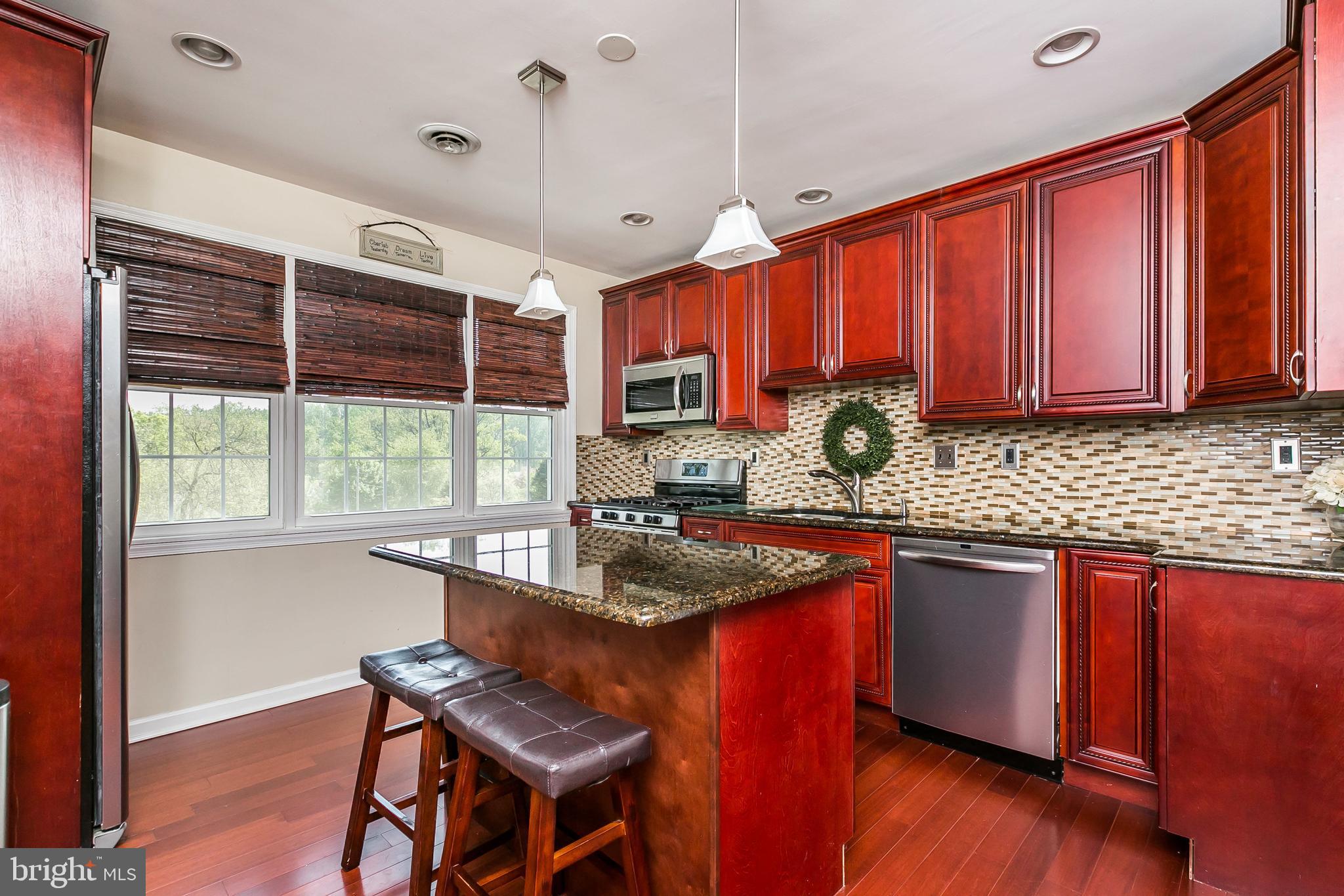 2900 Cub Hill Road Baltimore, MD 21234 - Photo 9 of 42 Kitchen