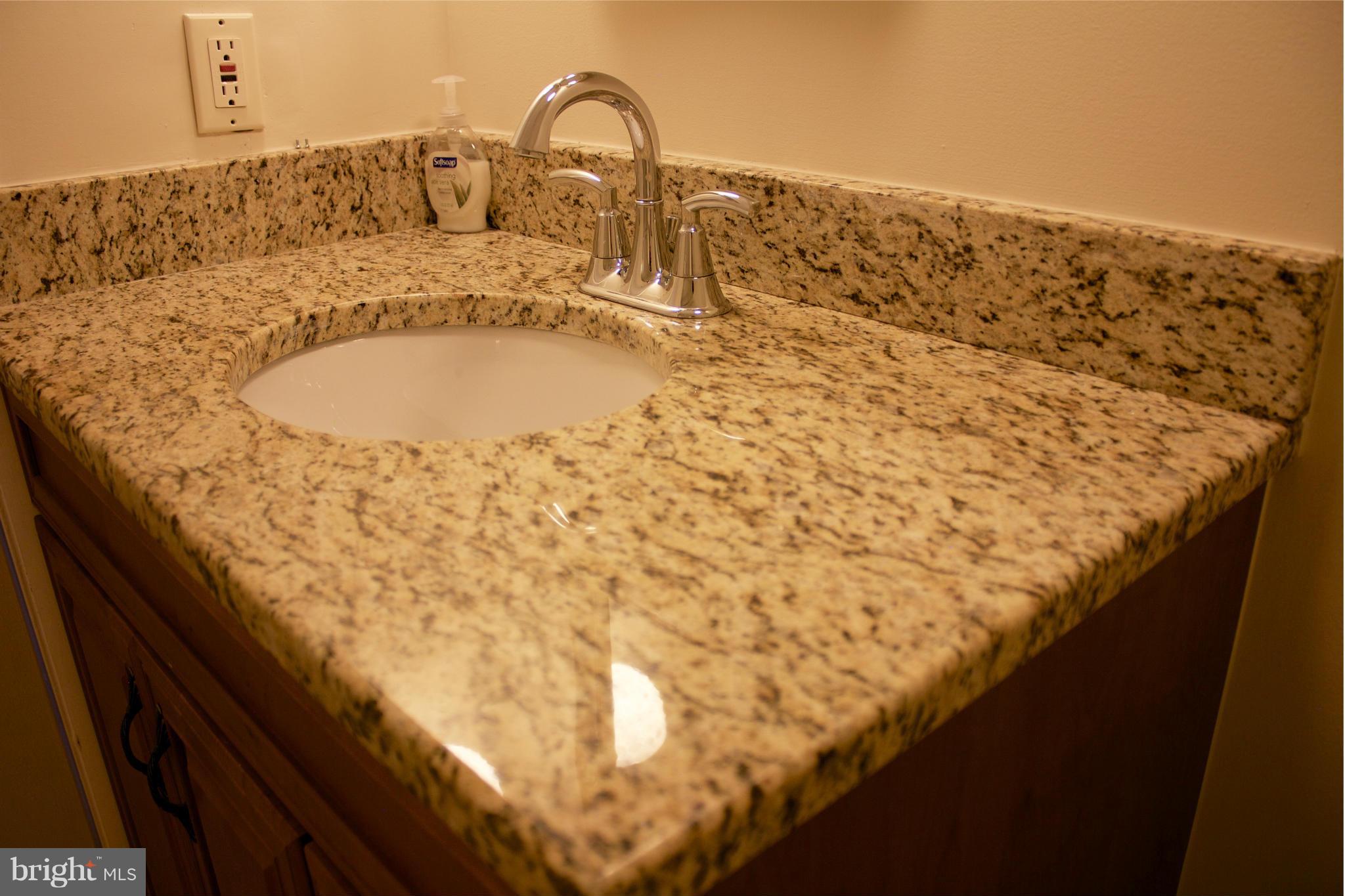 5132 Perry Road Mount Airy, MD 21771 - Photo 11 of 30 Bath