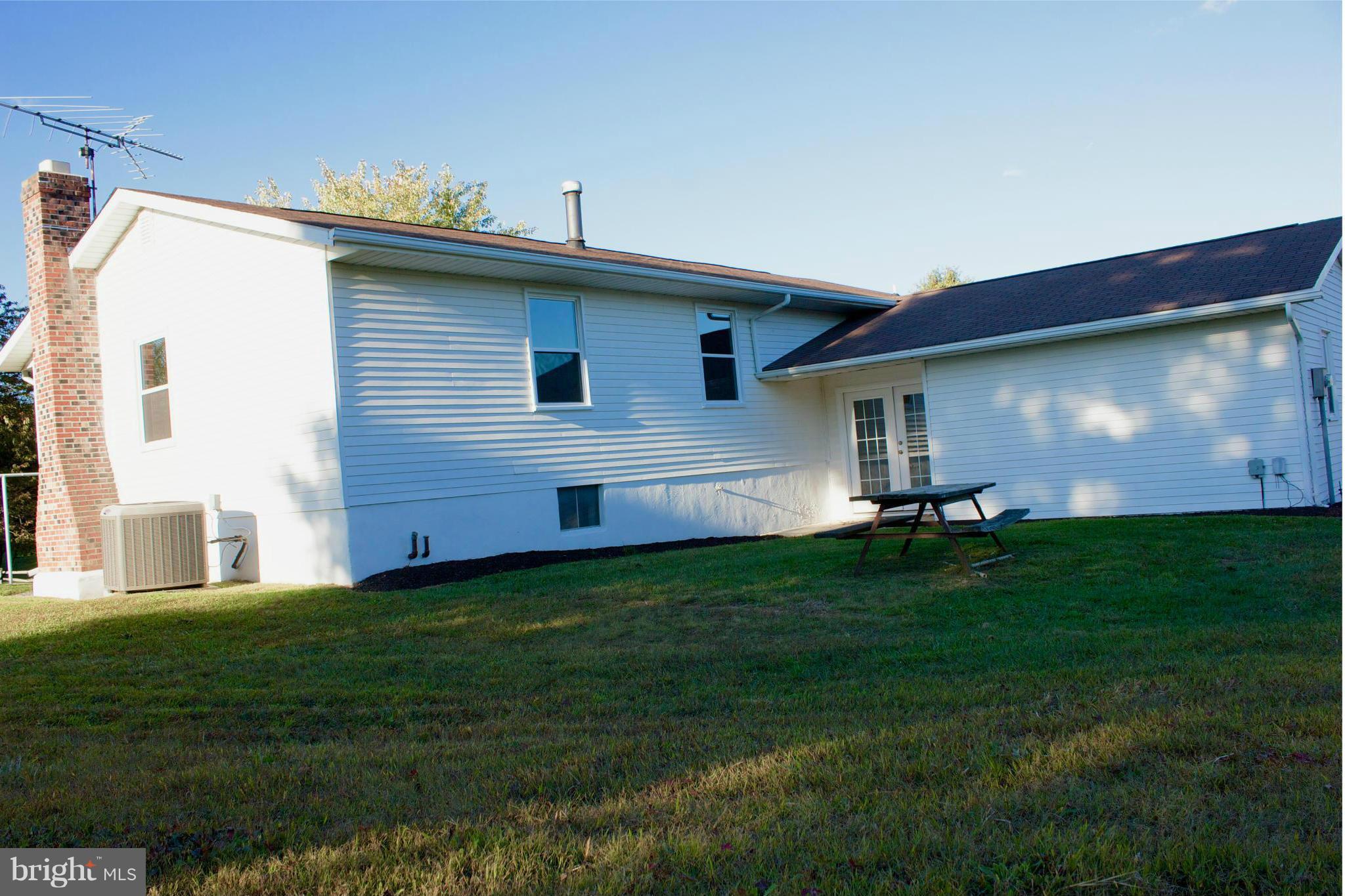 5132 Perry Road Mount Airy, MD 21771 - Photo 29 of 30 Exterior (Rear)