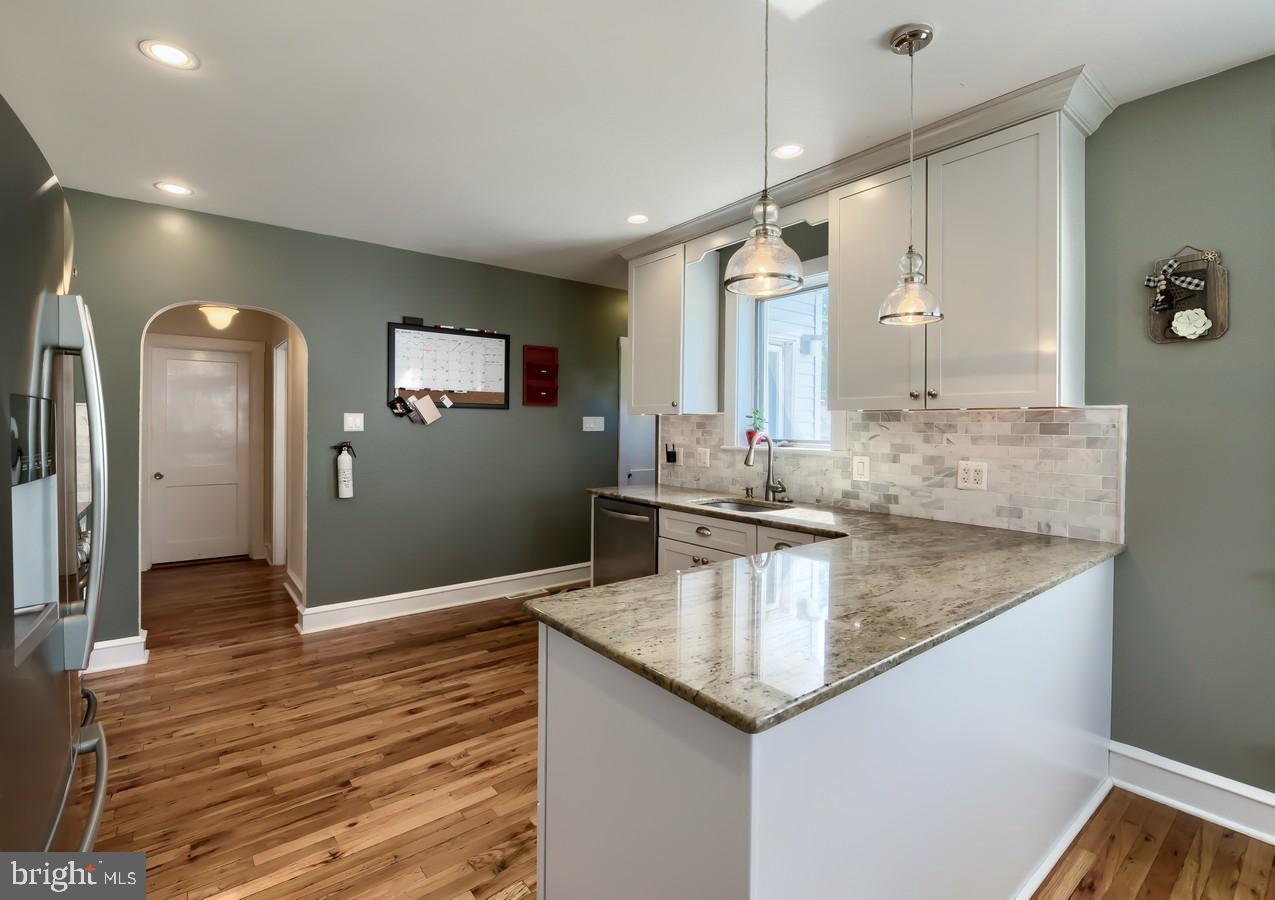 34 Lejune Road Cinnaminson, NJ 08077 - Photo 10 of 36 Gallery Image 10