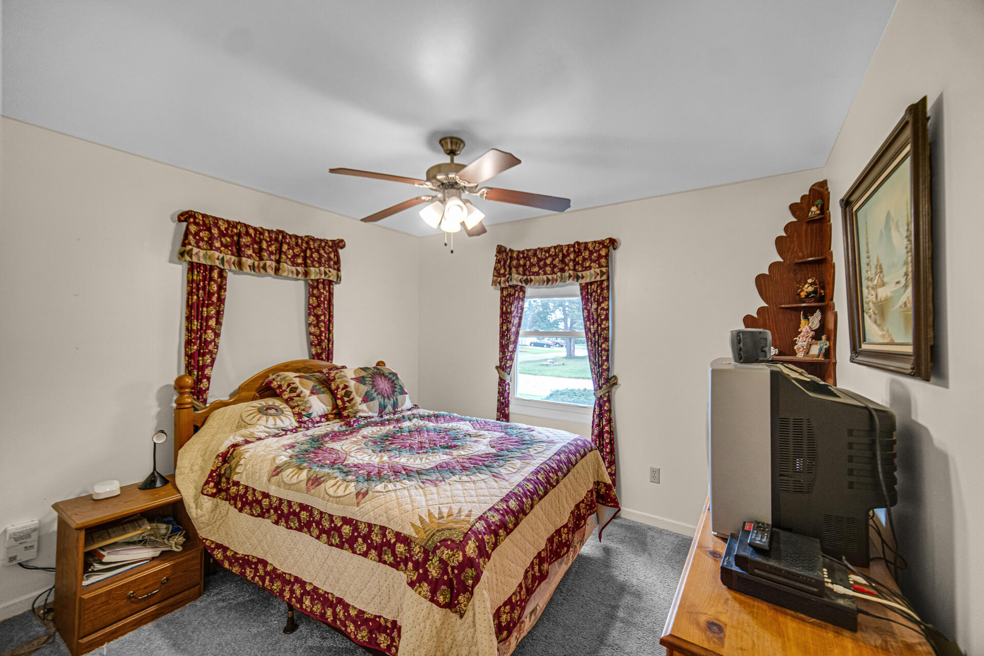 628 Oxbow Road Valparaiso, IN 46385 - Photo 11 of 19 1920x1280