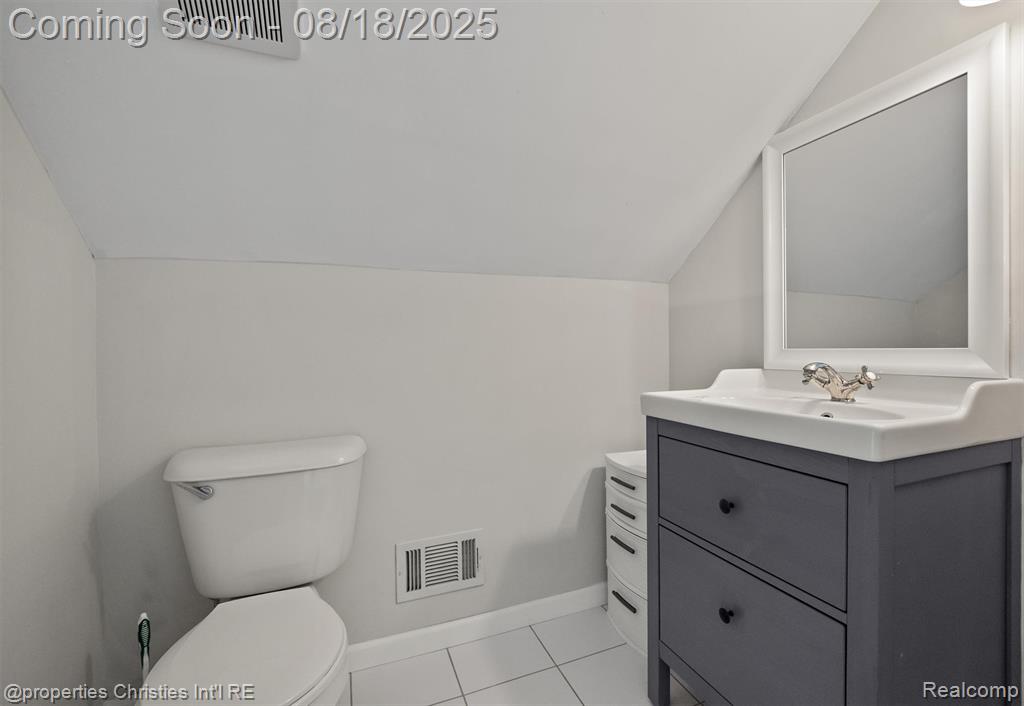 1652 Taunton Road Birmingham, MI 48009 - Photo 21 of 33 Gallery Image 21