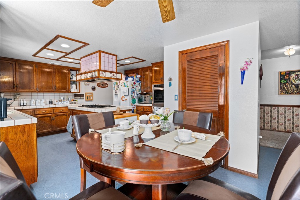 16872 Iris Avenue Riverside, CA 92504 - Photo 22 of 46
