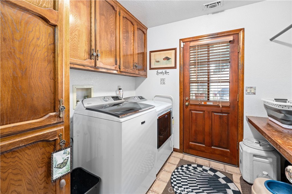 16872 Iris Avenue Riverside, CA 92504 - Photo 33 of 46