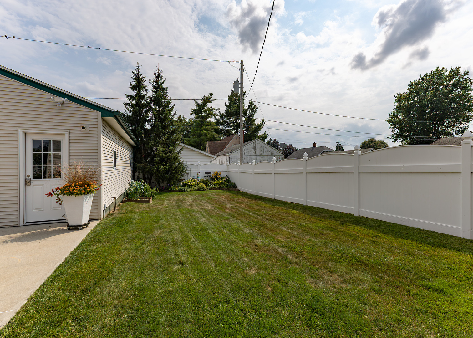 1535 Prospect Avenue Clinton, IA 52732 - Photo 25 of 28 Gallery Image 25