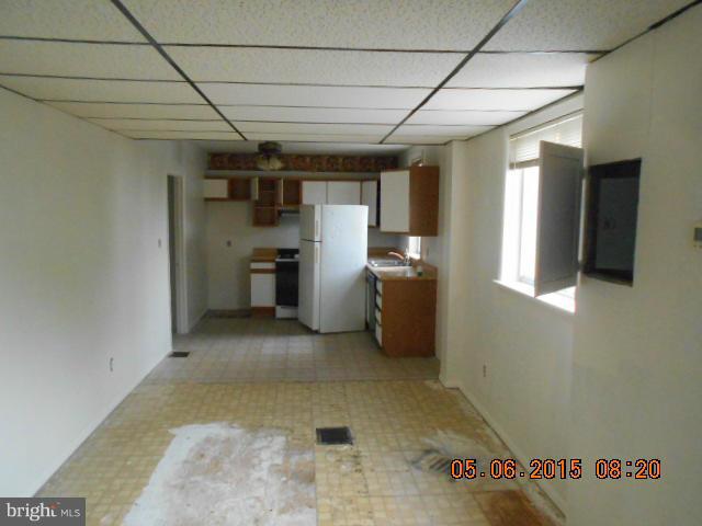 5910 Hamilton Avenue Rosedale, MD 21237 - Photo 4 of 14 Kitchen
