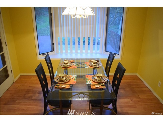 2000 Dayton Avenue Northeast Renton, WA 98056 - Photo 5 of 19 Gallery Image 5